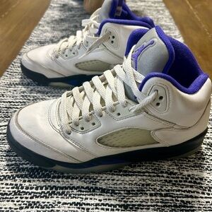 Jordan 5 dark concord purple/white Grade School size 5Y no box